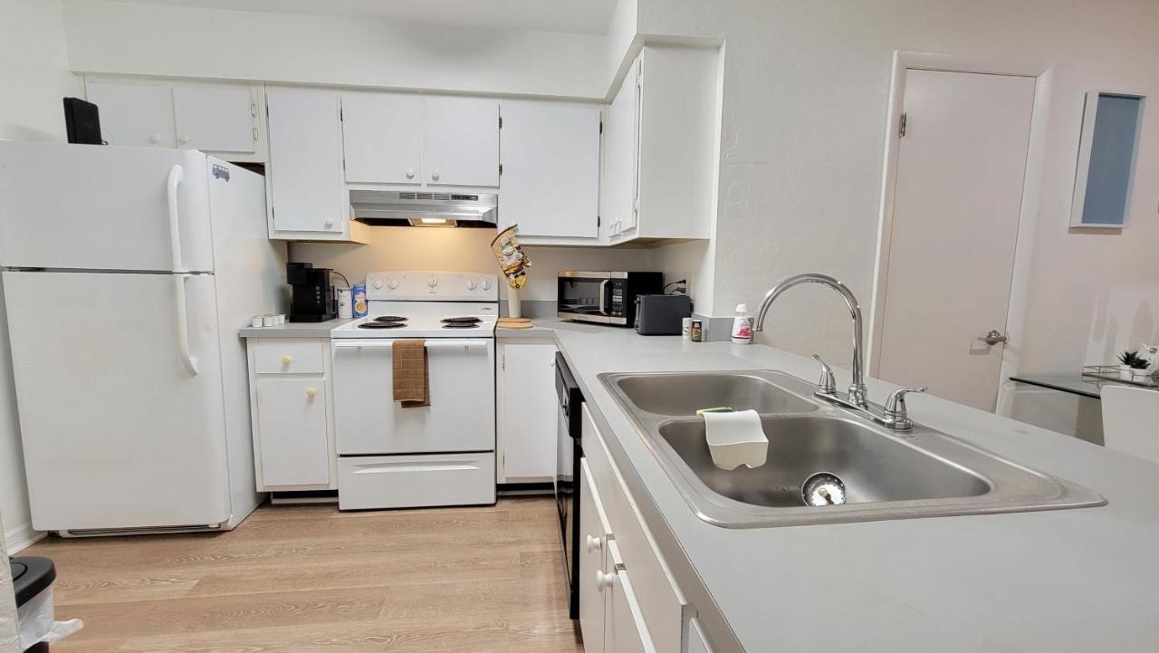 Beautiful Townhouse 2 Bedrooms 1 And A Half Bathrooms Next To Butler Plaza 1 Mile To Uf Gainesville Exterior foto